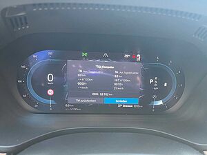 Volvo  B4 D AWD R Design Geartronic