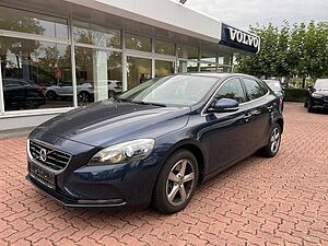 Volvo  D4 Momentum 5 Zylinder 177 PS