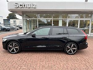Volvo  T6 AWD Plug-in Hybrid Plus Dark Auto
