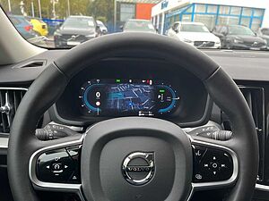 Volvo  T6 AWD Plug-in Hybrid Plus Dark Auto