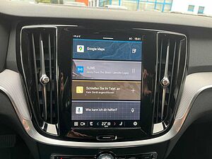 Volvo  T6 AWD Plug-in Hybrid Plus Dark Auto