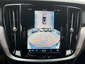 Volvo  T6 AWD Plug-in Hybrid Plus Dark Auto