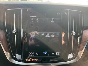 Volvo  D4 Geartronic Momentum