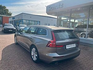 Volvo  D4 Geartronic Momentum