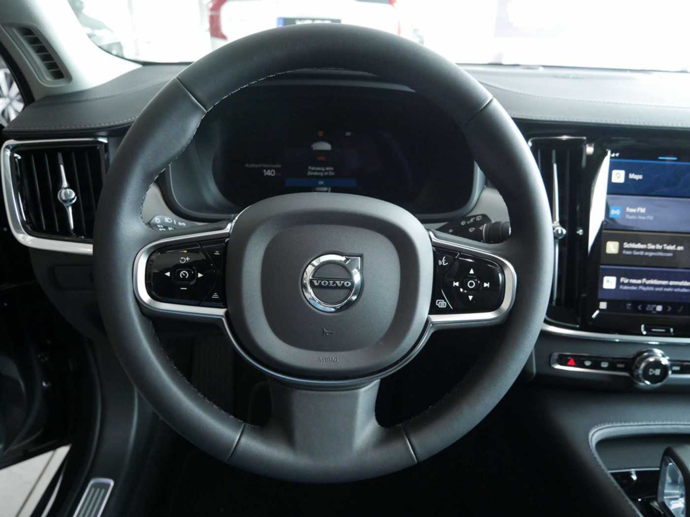 Volvo  B4 Plus Bright SHZ LEDER KAMERA NAVI LED