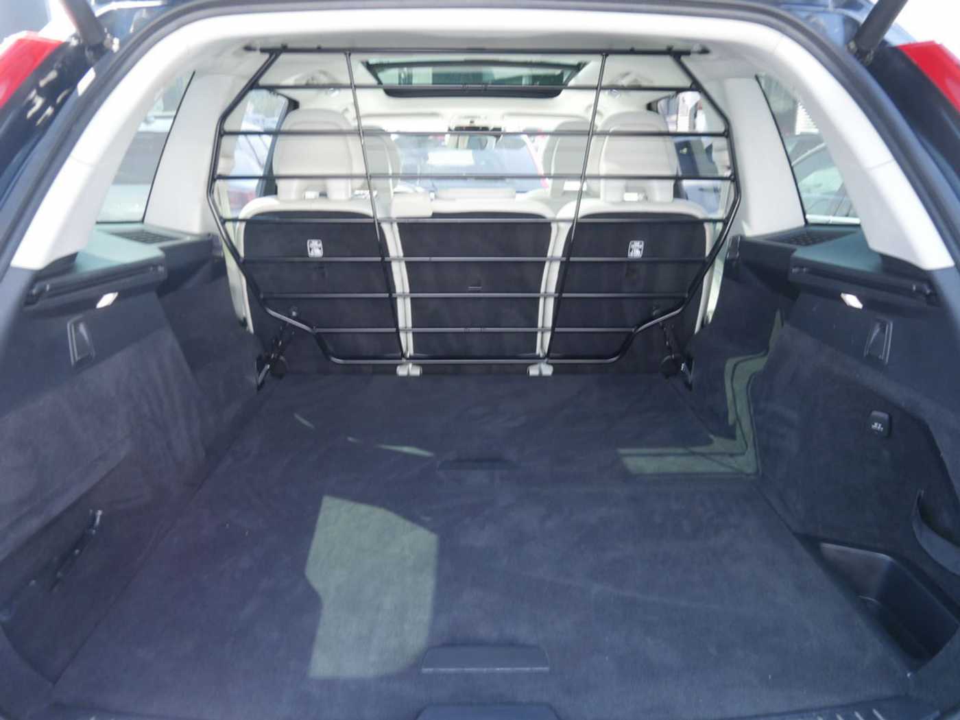 Volvo  D5 Inscription AWD ACC HUD LED PANO 360°
