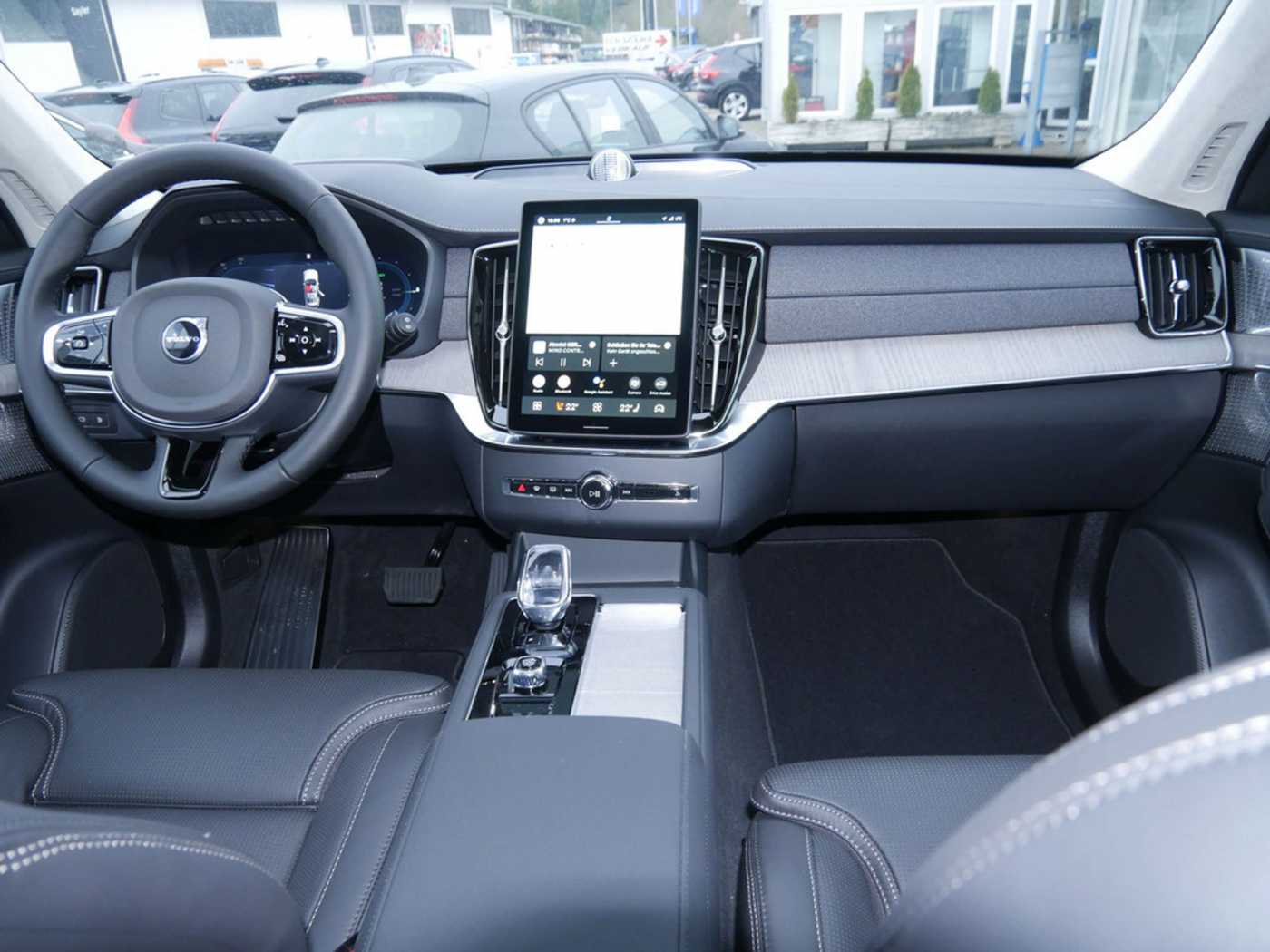 Volvo  T8 Ultra Dark Recharge AWD 360° 7-SITZER