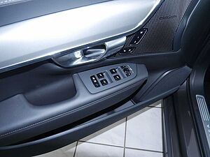 Volvo  B4 Plus Bright SHZ LEDER KAMERA NAVI LED