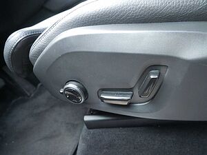 Volvo  T8 Ultimate Bright Recharge Plug-In Hybrid AWD