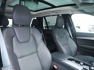 Volvo  T8 Ultimate Bright Recharge Plug-In Hybrid AWD
