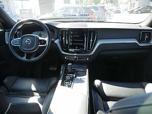 Volvo  Recharge T8 AWD R-Design ACC LED PANO