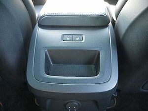Volvo  Recharge T8 AWD R-Design ACC LED PANO