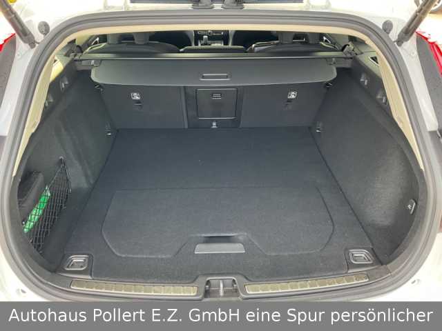 Volvo  Kombi Core