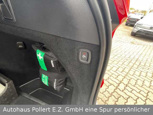 Volvo  R Design Plug-In Hybrid