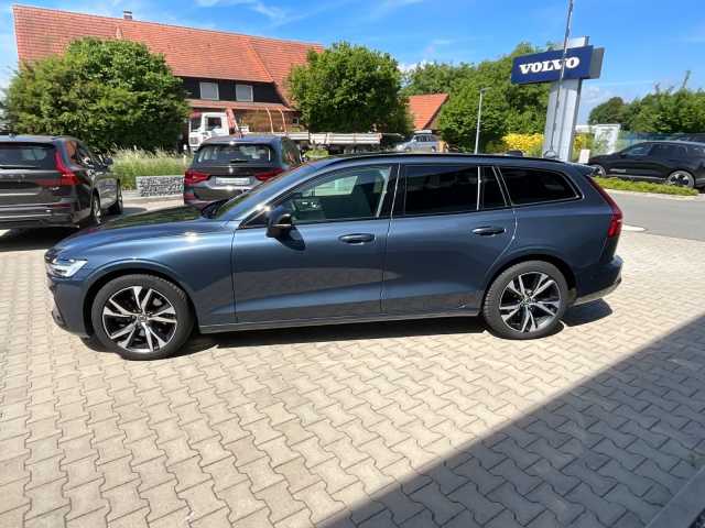 Volvo  Kombi Plus Dark