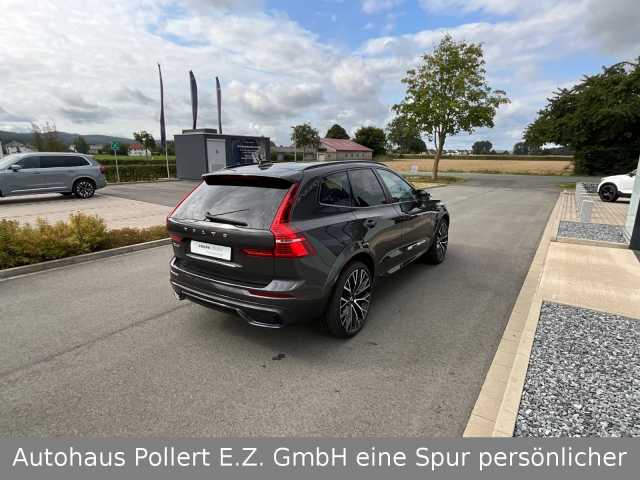 Volvo  R Design Recharge Plug-In Hybrid AWD