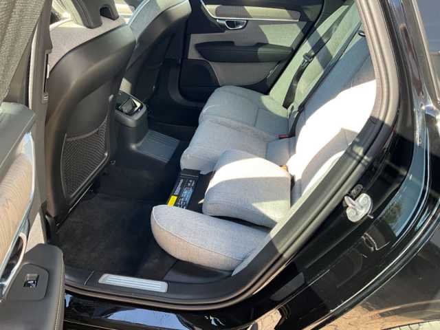 Volvo  Kombi Ultimate Dark Recharge Plug-In Hybrid