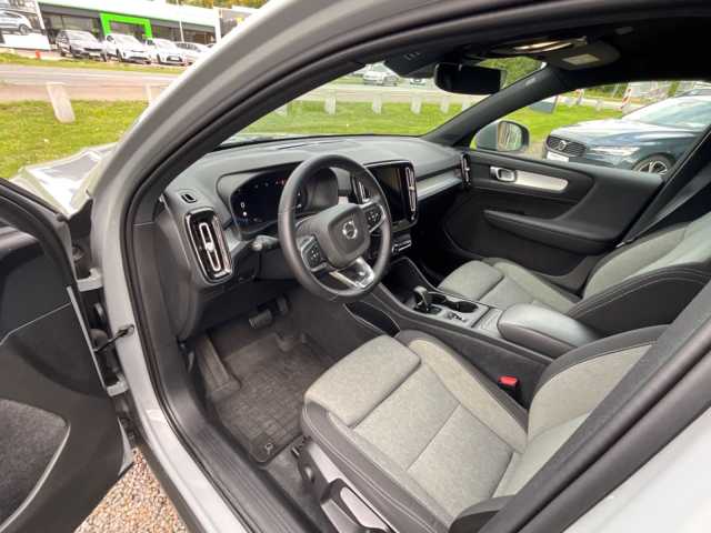 Volvo  Core 2WD