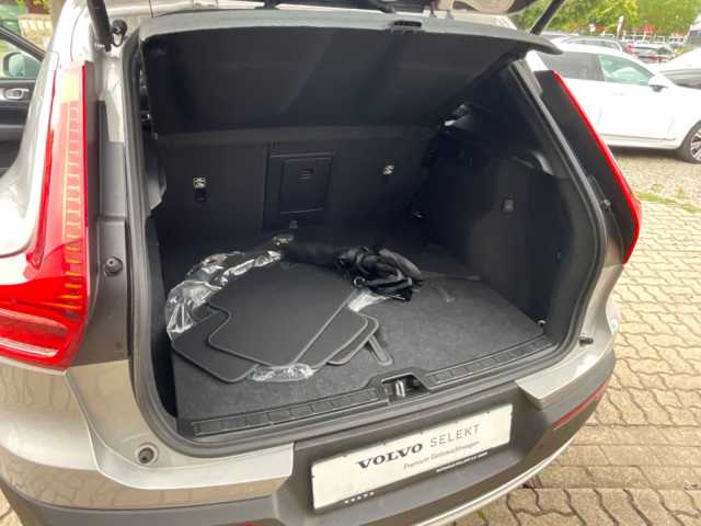 Volvo  Core 2WD