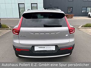 Volvo  T4 Recharge Plug-In Hybrid 2WD Plus Bright