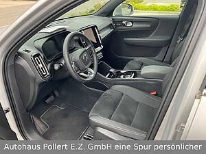 Volvo  T4 Recharge Plug-In Hybrid 2WD Plus Bright