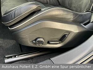 Volvo  Kombi R Design Recharge Plug-In Hybrid AWD
