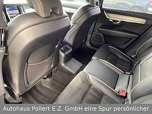 Volvo  Kombi R Design Recharge Plug-In Hybrid AWD