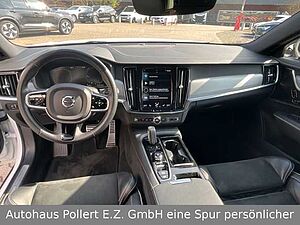 Volvo  Kombi R Design Recharge Plug-In Hybrid AWD