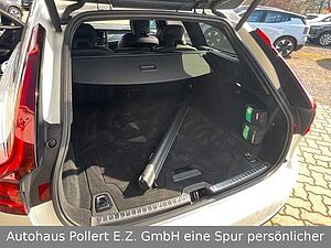 Volvo  Kombi R Design Recharge Plug-In Hybrid AWD
