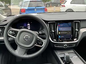 Volvo  B4 AWD Ultimate