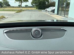 Volvo  Ultra Dark T8 UPE 107.730€