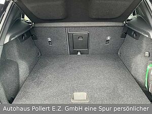 Volvo  T4 Plus Bright Recharge Plug-In Hybrid