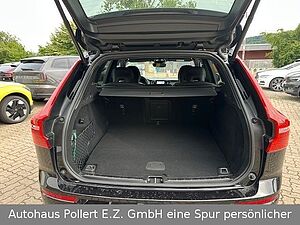 Volvo  Plus Black Edition Recharge Plug-In Hybrid