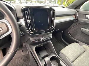 Volvo  Core 2WD