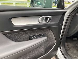 Volvo  Core 2WD
