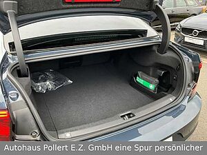 Volvo  T8 Ultimate Bright Plug-In Hybrid