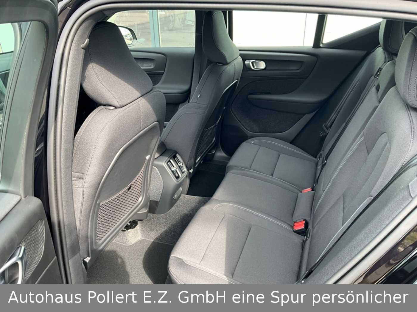 Volvo  Pure Electric Plus