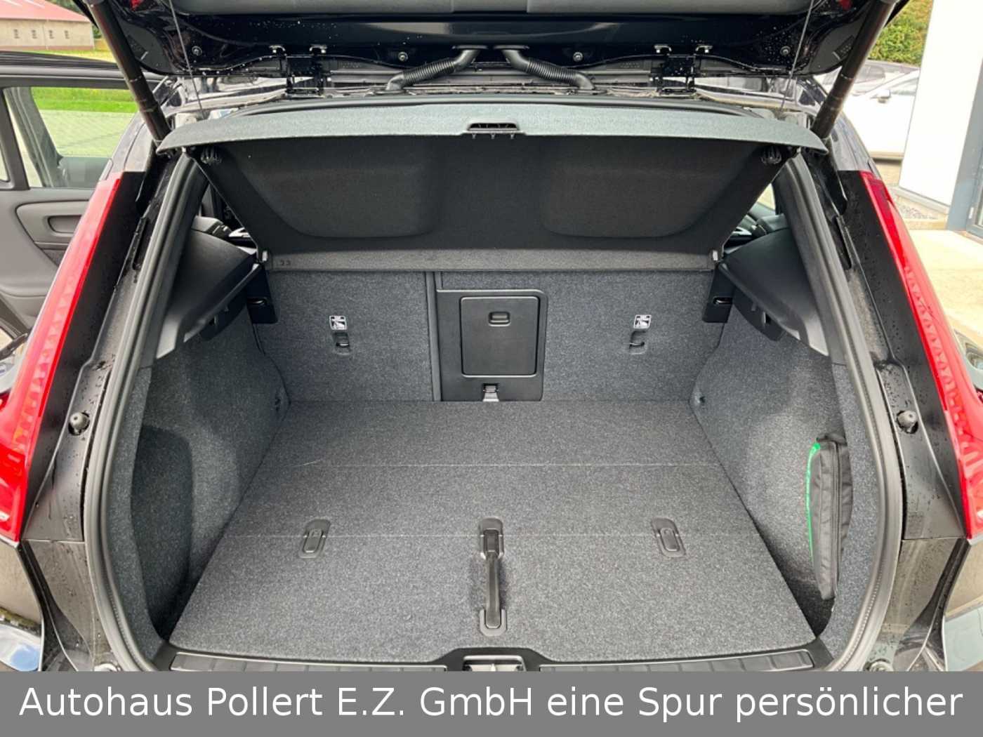 Volvo  Pure Electric Plus