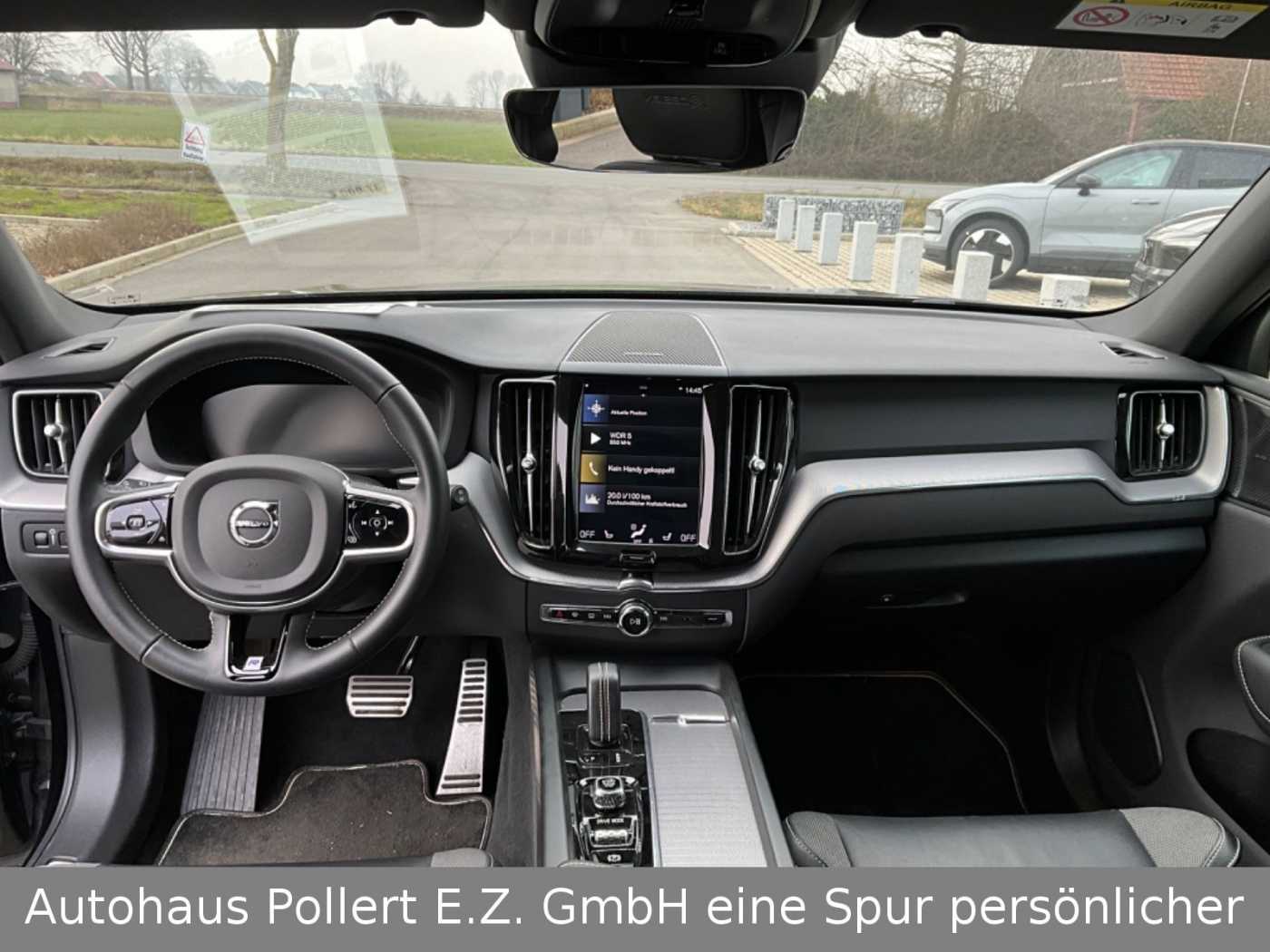 Volvo  T8 R Design Plug-In Hybrid AWD