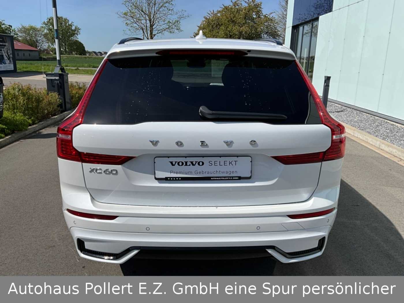 Volvo  R Design AWD Mild-Hybrid
