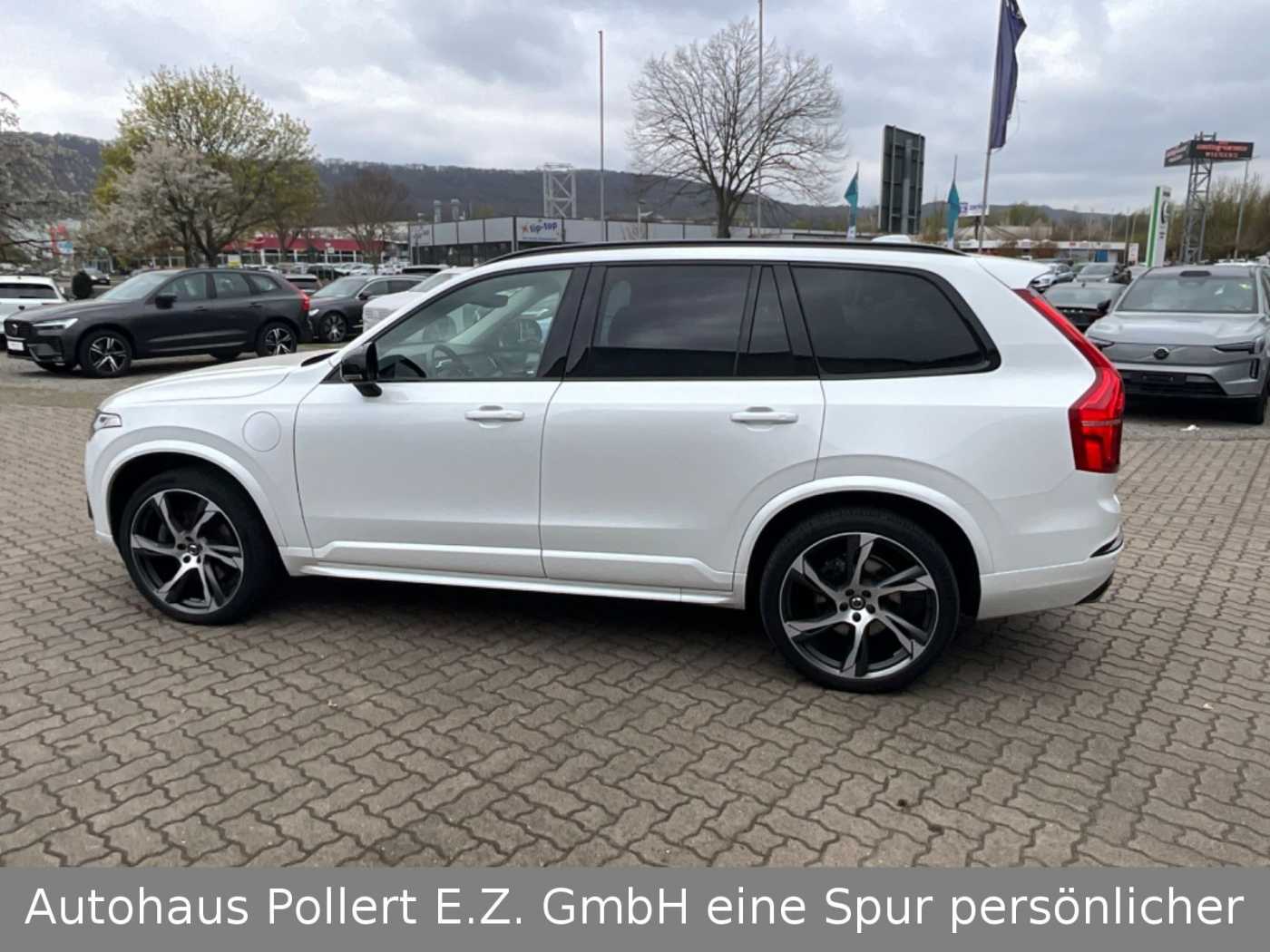 Volvo  R Design Plug-In Hybrid