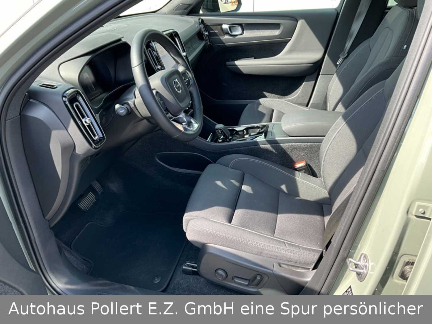 Volvo  Ultimate Recharge Pure Electric AWD