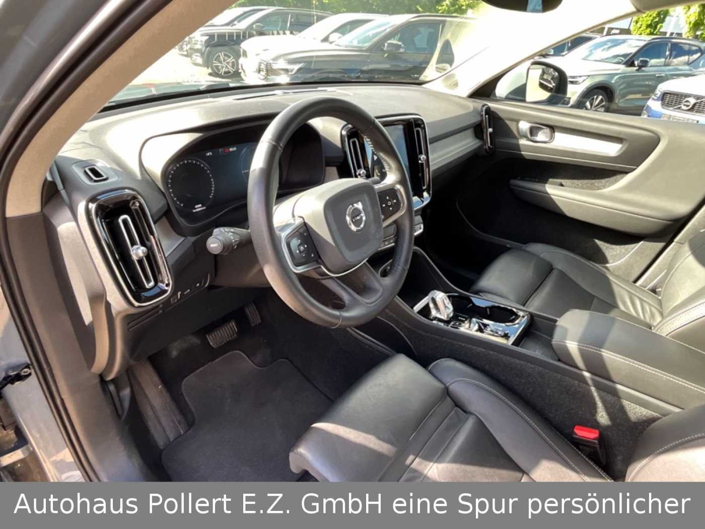 Volvo  T5 Inscription Recharge Plug-In Hybrid 2WD