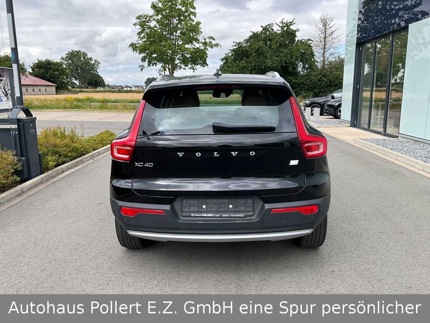 Volvo  Inscription Recharge Plug-In Hybrid 2WD