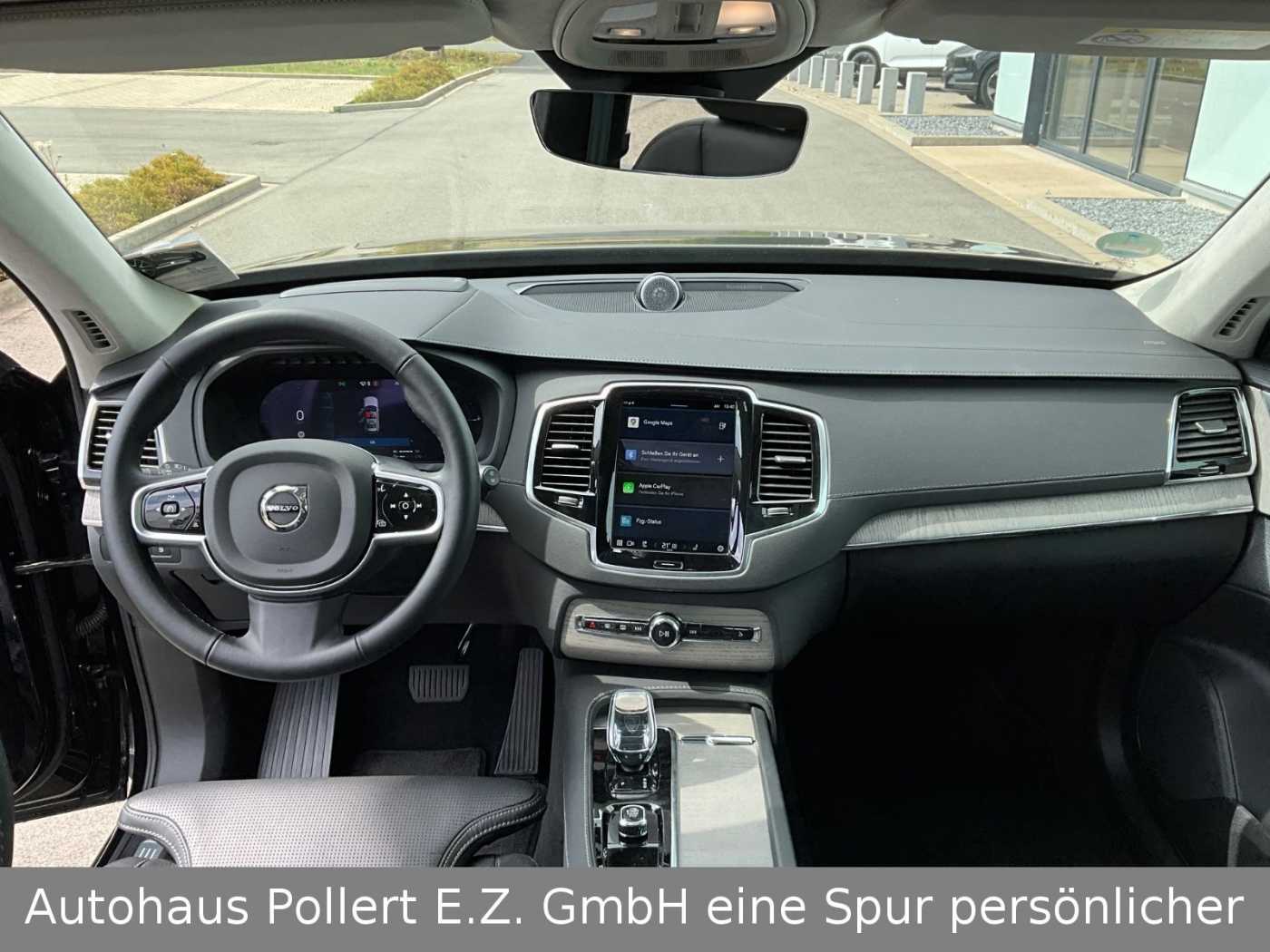 Volvo  Ultra Dark T8 UPE 107.730€