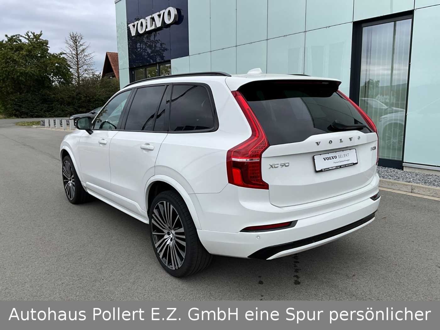 Volvo  R Design AWD B5 Mild-Hybrid
