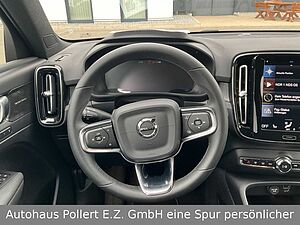 Volvo  T4 Recharge Plug-In Hybrid 2WD Plus Bright