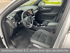 Volvo  T4 Recharge Plug-In Hybrid 2WD Plus Bright