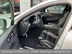 Volvo  T8 R Design Recharge Plug-In Hybrid AWD
