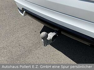 Volvo  R Design AWD Mild-Hybrid